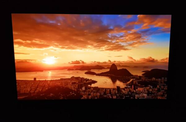 ТОП-20 лучших телевизоров с диагональю 50-55&Prime; в 2024 году